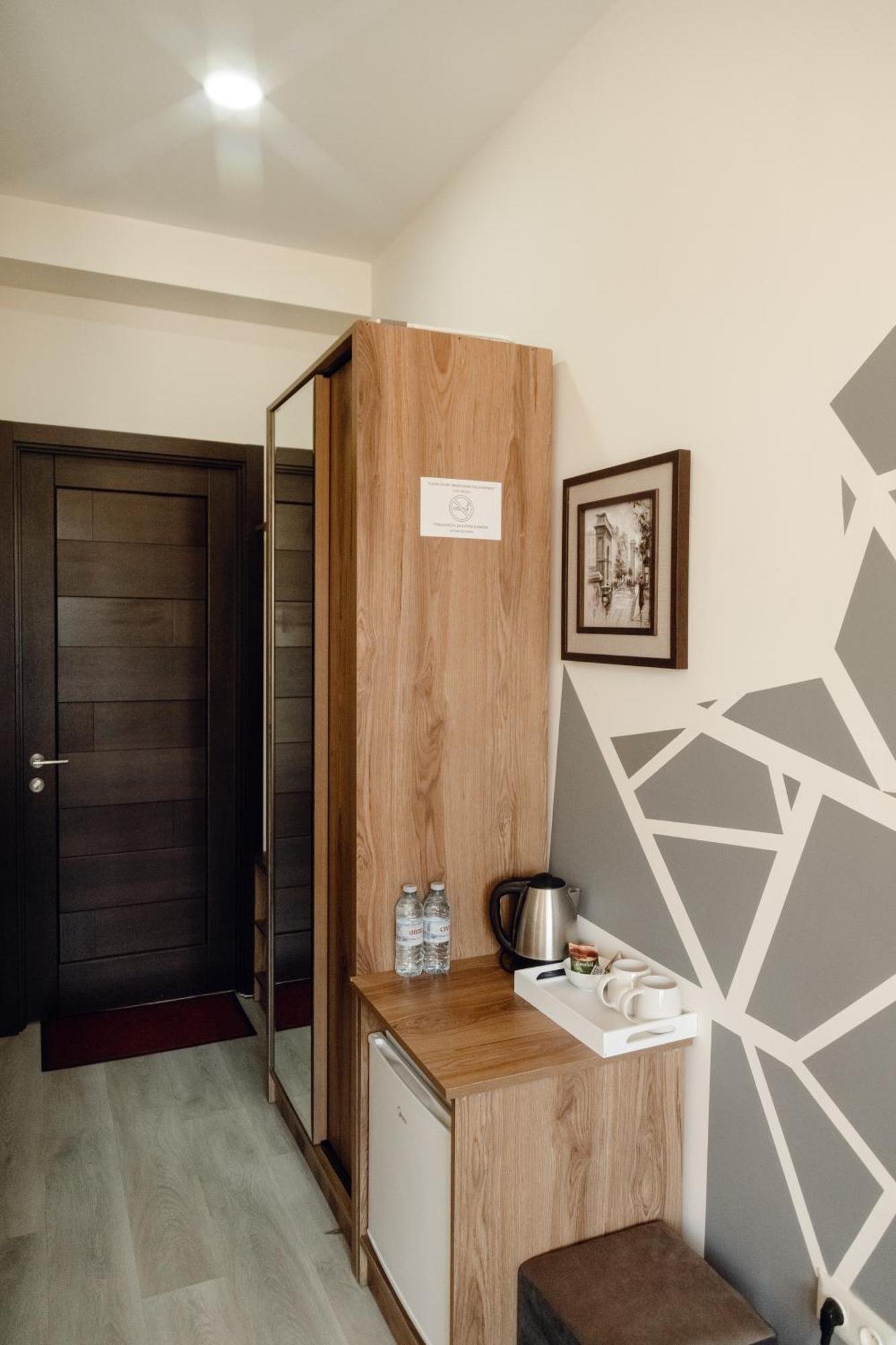 Hotel Graf T Tbilisi Esterno foto
