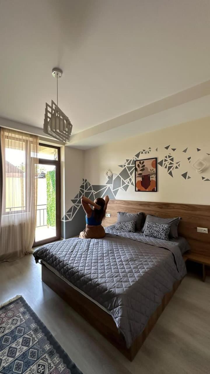 Hotel Graf T Tbilisi Esterno foto