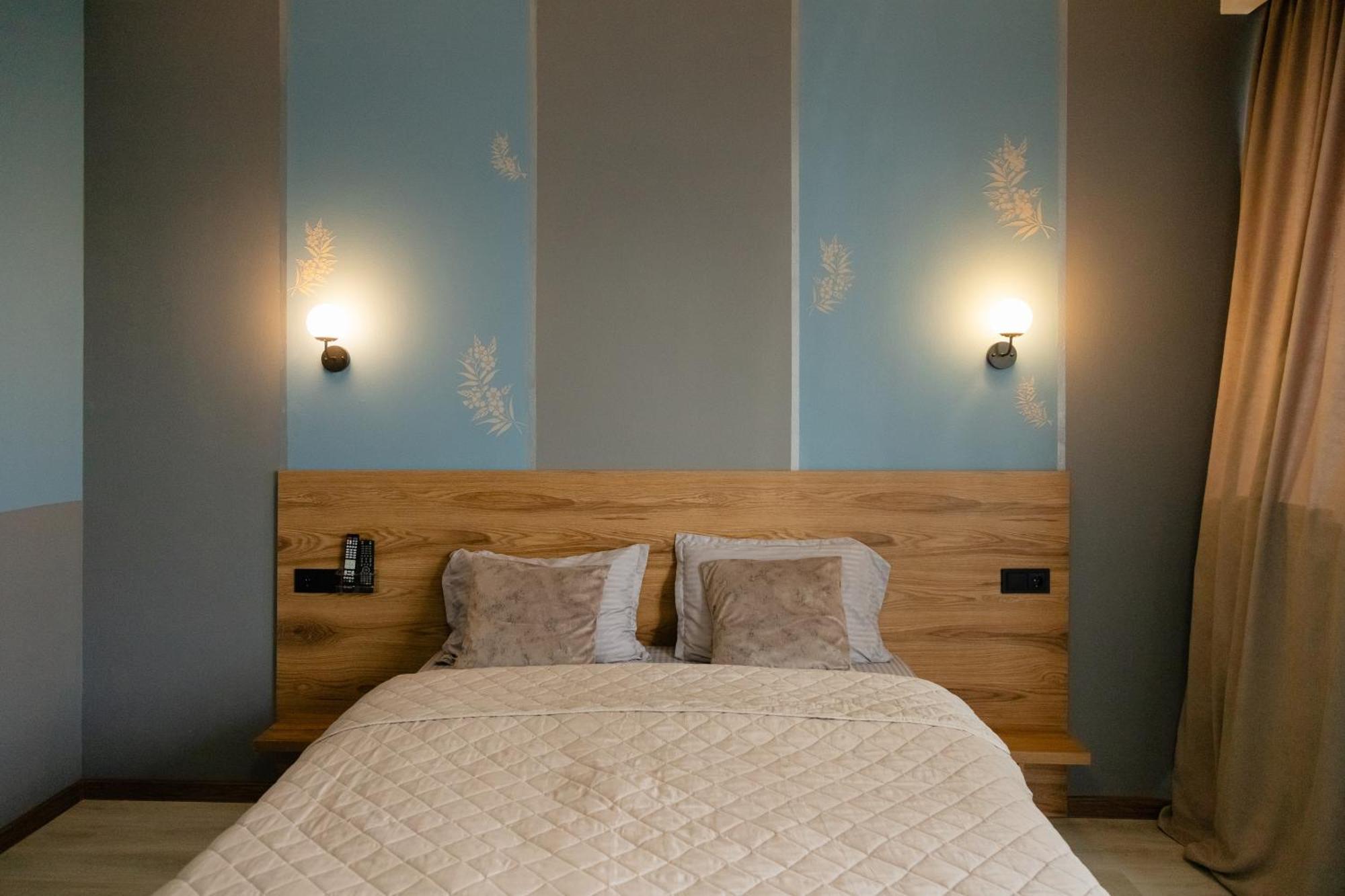 Hotel Graf T Tbilisi Esterno foto